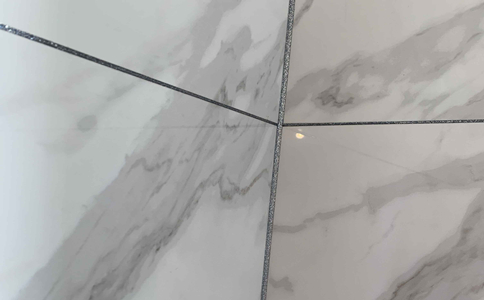 冬天貼磚多久后美縫